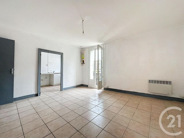 Appartement T3 à vendre - 3 pièces - 55.41 m2 - POUSSAN - 34 - LANGUEDOC-ROUSSILLON - Century 21 Alizés - Puig Immobilier